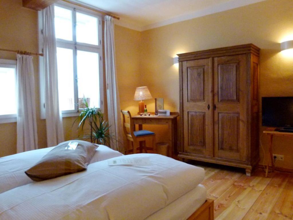 Gutshof Woldzegarten Hotel Luaran gambar